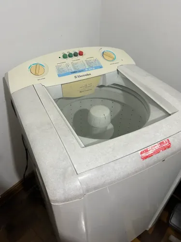 Máquina de lavar roupas Electrolux 9kg