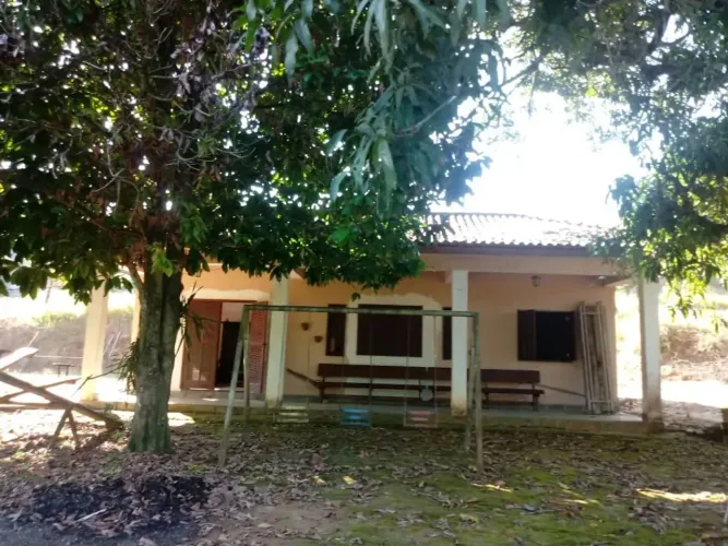 Excelente Sítio de quatro quartos duas suítes em Caxito, Silva Jardim - RJ