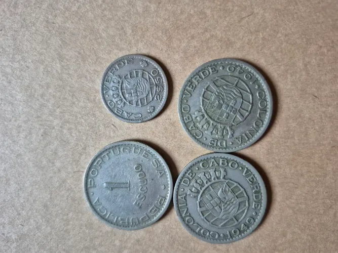 Moedas antigas Portugal colônia cabo Verde 