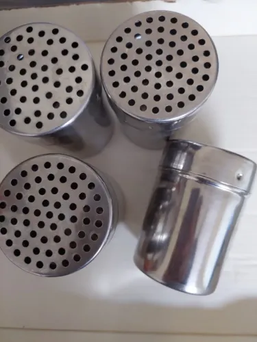 Kit com 4 peças Queijeira/Farinheira para servir