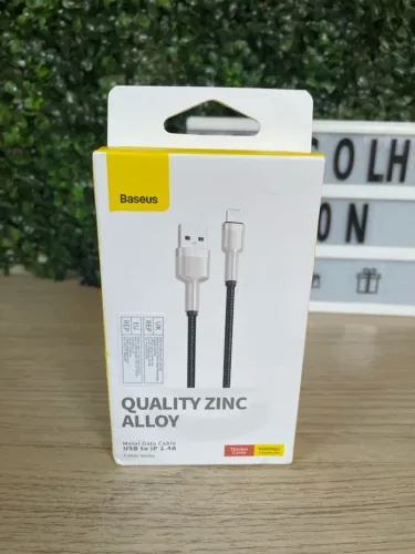 Cabo USB para iphone