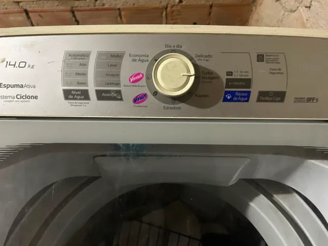 Máquina de lavar 14kg Panasonic