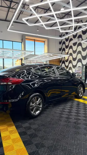 Hyundai Elantra Special Edit. 2.0 16V Flex Aut. 2017