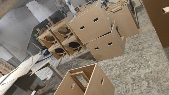 Fábrica Caixa de Som.
