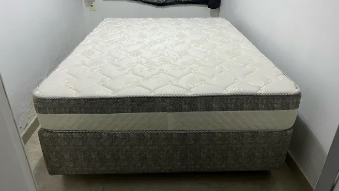 Vendo cama box