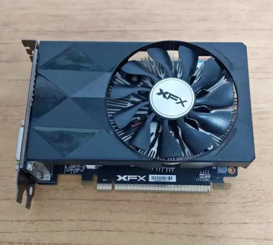 Placa de Vídeo Radeon R7 360