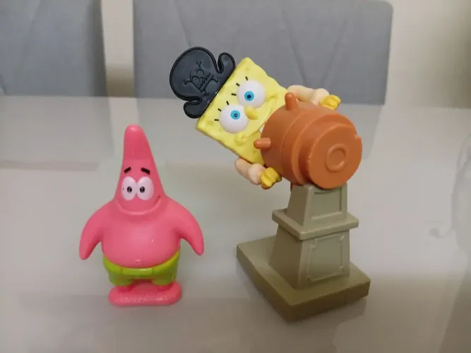 Kit Bob esponja pirata burger king e Patrick Nestlé 