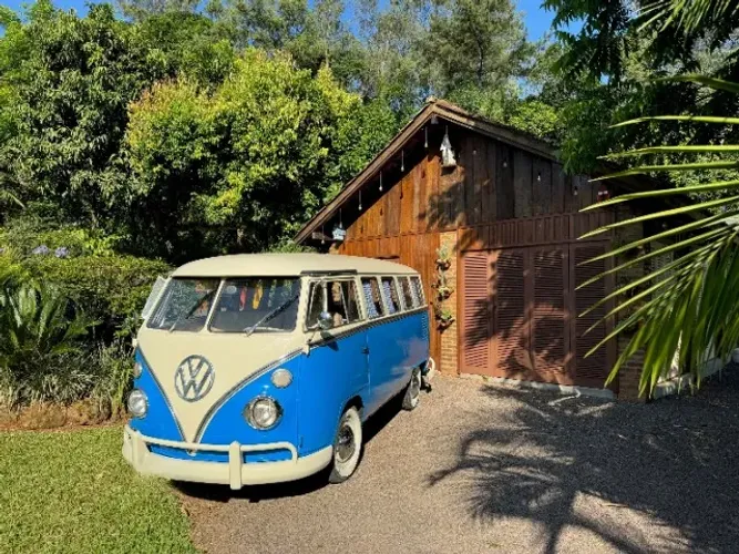 Volkswagen Kombi Standard/ Luxo/ Serie Prata 1976