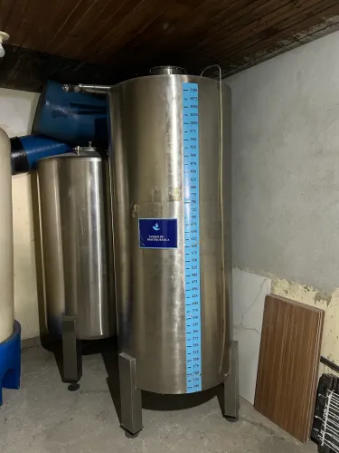 Tanque de inox 1100 litros