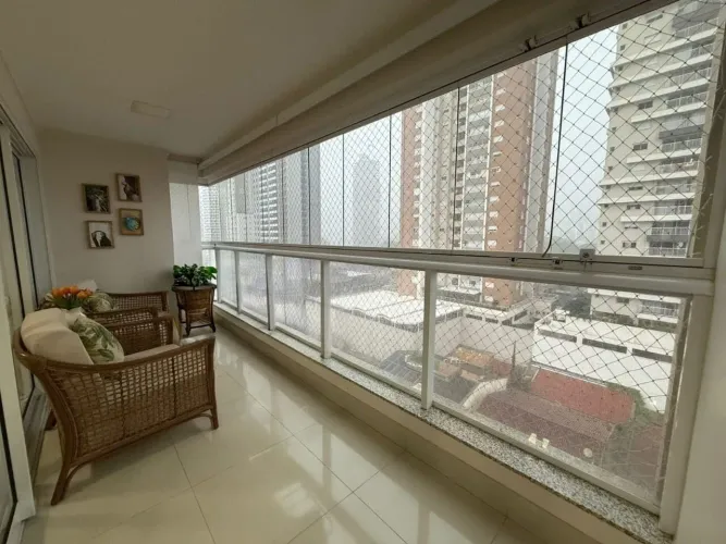 Palco Vaca Brava - Apartamento de 120 m2 com 3 suítes no Jardim América