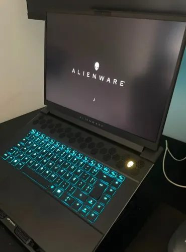 Alienware m16 R1 i9 13900HX RTX 4070 32GB 1TB com NF e Caixa