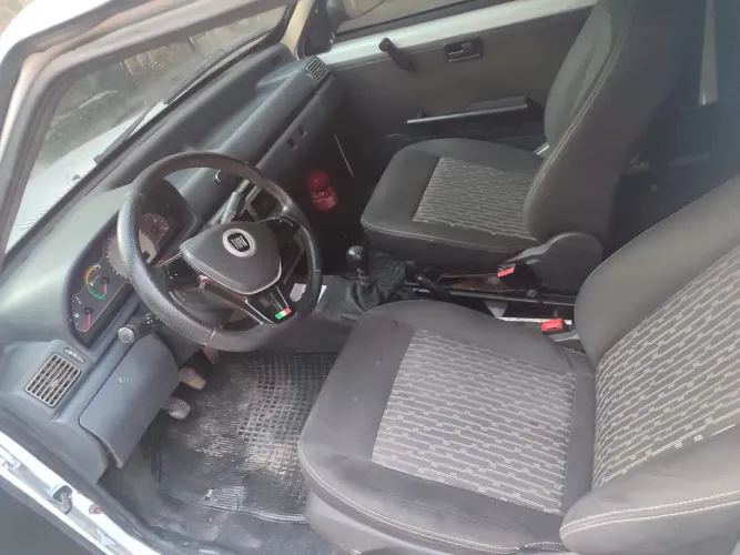 Fiat Uno Mille 1.0 Fire/ F.flex/ Economy 2P 2013