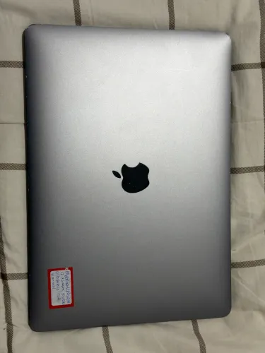 Perfeito MacBook Pro 2018 i7 16RAM 512SSD