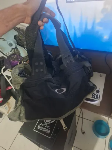 Bolsa oakley militar
