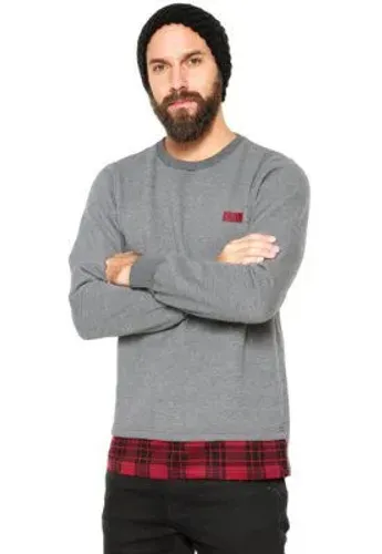 Moletom Overcore com Estampa de Caveira com Xadrez Tam G 120,00 reais