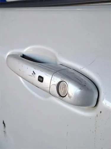 Maçaneta Externa Dianteira Esquerda Jeep Compass 17/20 Branco Dianteira