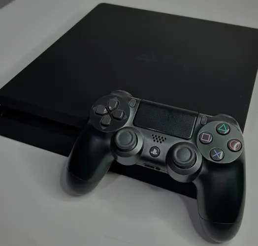 PS4 SLIM