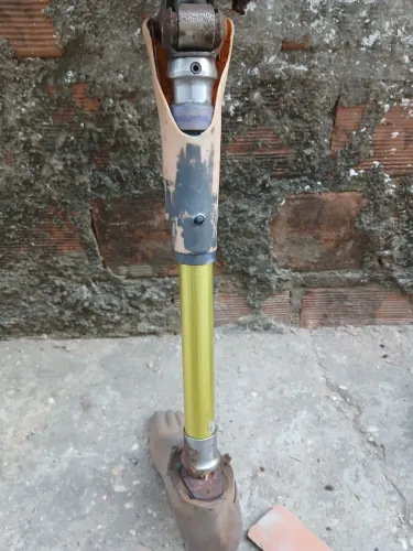 PERNA MECÂNICA