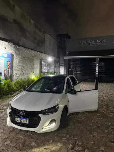 Chevrolet Onix RS 1.0 TB 12V Flex Aut. 4P 2021