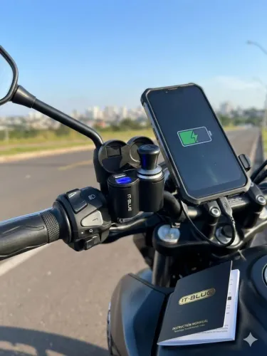 Tomada USB Dupla Para Moto IT-BLUE LE-9019 - Energia Carregada Em Todo Caminho! ?