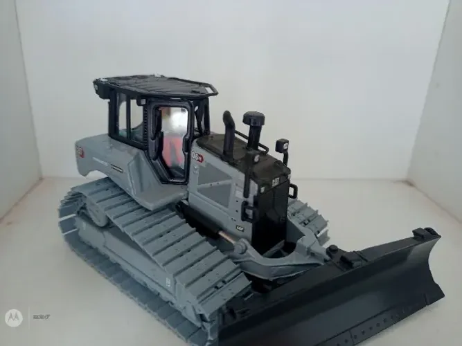 máquina trator cat
