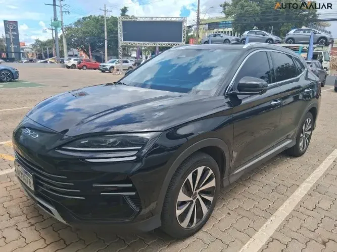 BYD Song Plus 2026 com apenas 1.400 KM