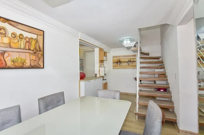 Duplex para venda com 81 metros quadrados com 3 quartos em Portão - Curitiba - PR