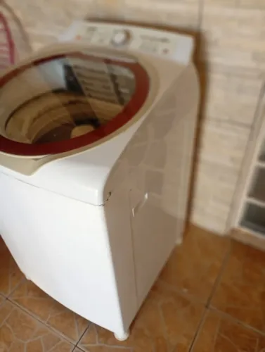 Vendo máquina Brastemp 11 kg toda revisada garantia de 3 meses