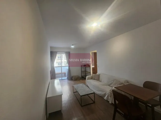 2 dormitórios mobiliado 1garagem no Itaim