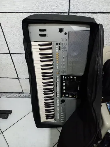 Teclado Musical Yamaha Psr s910 
