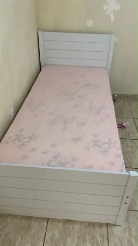VENDO CAMA INFANTIL COM COLCHÃO