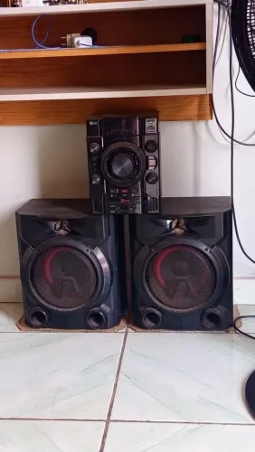 Vendo este aparelho de som em perfeitas condições