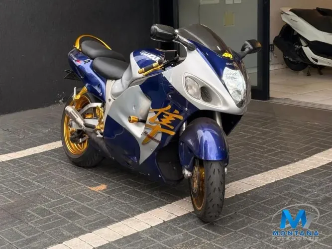 SUZUKI GSX 1300 - R HAYABUSA 2001
