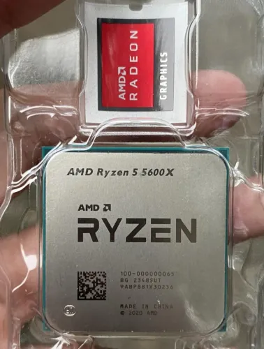 Processador Ryzen 5 5600X troco em Ryzen 7 5700g ou Ryzen 5 5600g