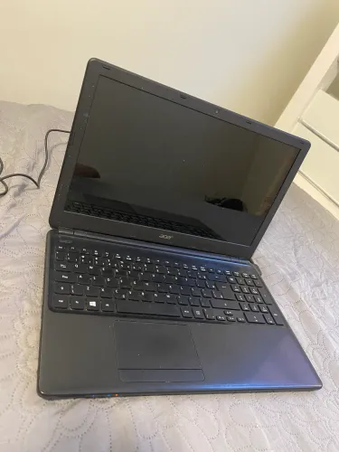 Notebook acer (Leia a descrição)