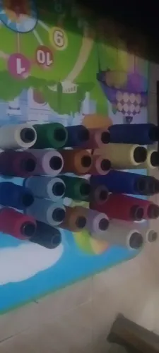 Eu tô vendendo 26 linhas pra de everlok moro ceilandia psul na Qnp20 conjunto B