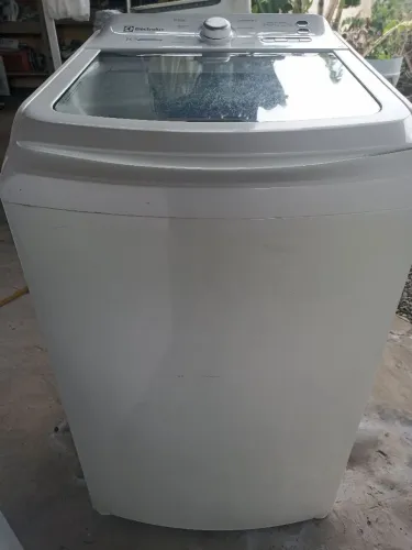 Vendo máquina de lavar Electrolux 14kg