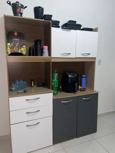 vendo guarda comida nos preço apenas faltando uma porta