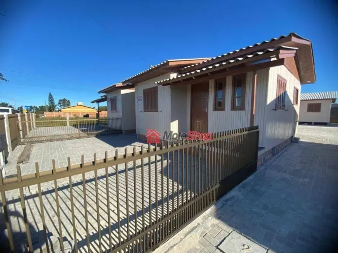 Casa com 2 dormitórios para alugar, 42 m² por R$ 950,00/mês - Lagoão - Araranguá/SC