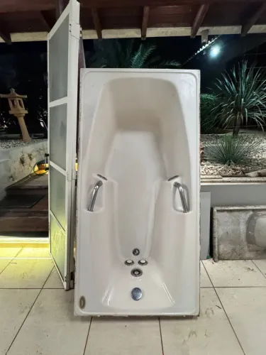 Banheira de hidromassagem Jacuzzi original