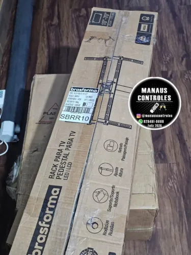 Pedestal para TV até 70 polegadas R$500,00 