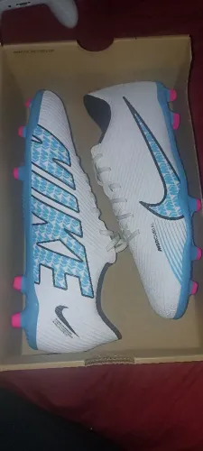 Chuteira de Campo Nike vapor 15 Club tamanho 42