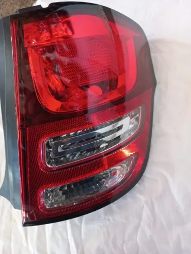 Lanterna Traseira Direita Original - Citroën C3 2015