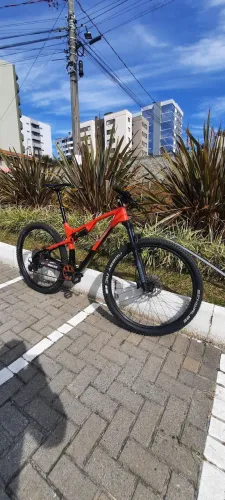 Caloi elite Carbon fs