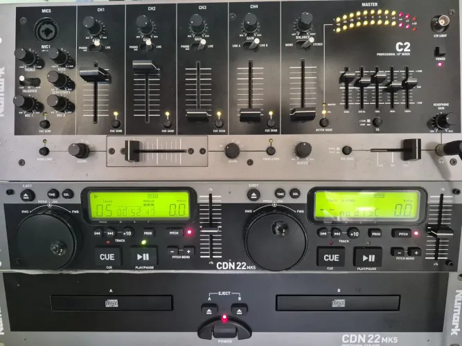 Numark C2, CDN 22