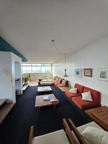 CANELA 3 QUARTOS, SUÍTE, 240m², VARANDA, NASCENTE, DEPENDÊNCIA, 3 VAGAS