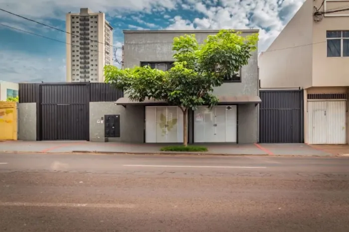 Prédio Comercial à venda, Centro, Cascavel - PR0001.