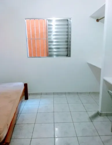 Suíte mobiliada próxima à USP!