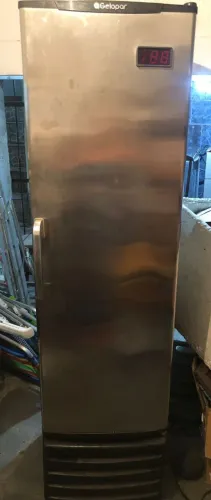 Vendo Cervejeira Gelopar inox