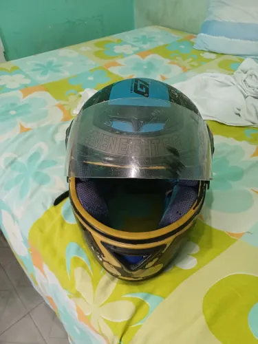 Capacete n58